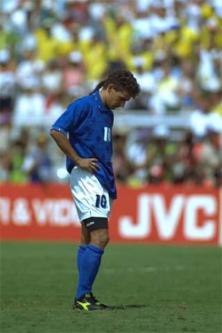 14年前那一幕惊人重现这次意大利谁是巴乔巴雷西