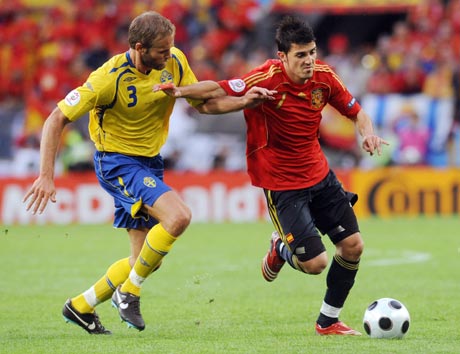 图文-[欧洲杯]瑞典VS西班牙 比利亚突破梅尔贝