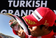 F1土耳其站马萨夺冠