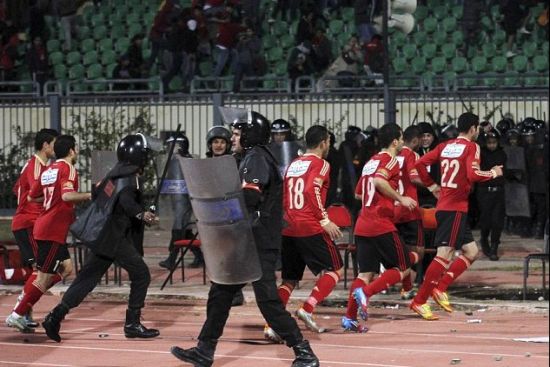 前英超球星卷入埃及球迷暴乱布拉特:足坛黑暗