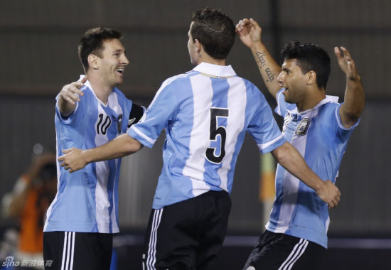 阿根廷世界杯阵容初定:6神锋举世无双 防守你