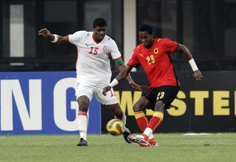 图文-[非洲杯]突尼斯0-0安哥拉阿尔贝托左脚攻门