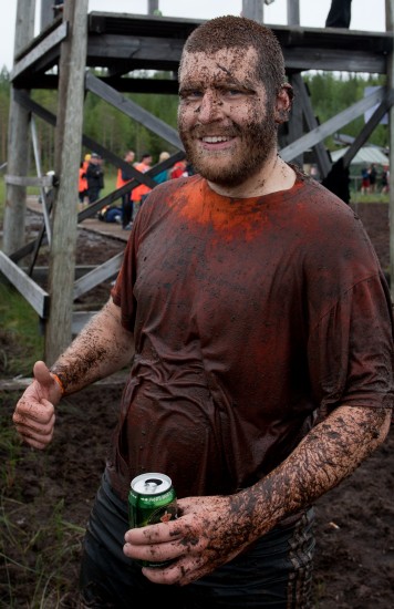 图文-沼泽足球世锦赛芬兰落幕 努力后的啤酒最