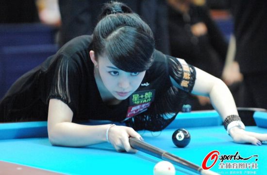 图文-CBSA美式台球房山公开赛 潘晓婷沉着应战_综合体育_新浪竞技风暴_新浪网