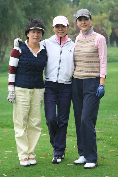 ͼ��-�����ٷ㱭�߶�����������Ů����ͬ��