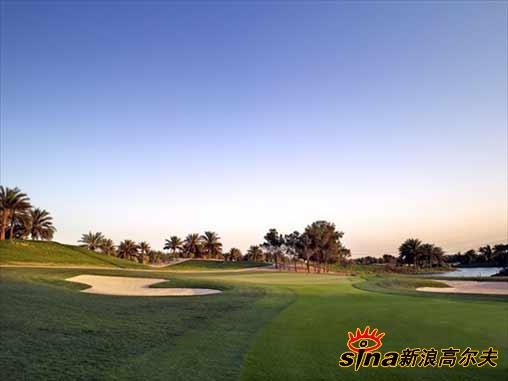 图文-阿布扎比高尔夫俱乐部 高地起伏增大难度