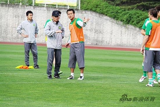 ͼ��-����������ǰ�����ѵ������������˧����