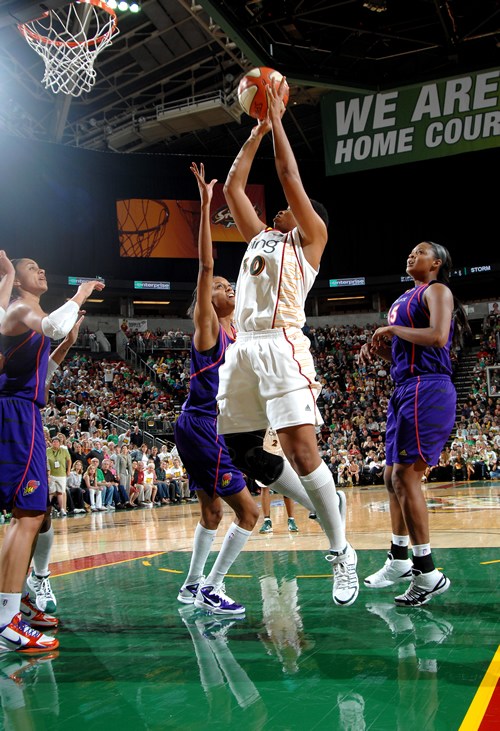 WNBA-ˮVS籩´Ͷ