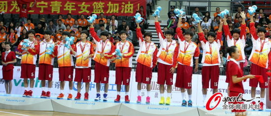 全运U18女篮决赛-山东击败江苏夺冠 收获三块
