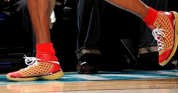 图文-[NBA全明星赛]球鞋战靴秀科比全明星球鞋