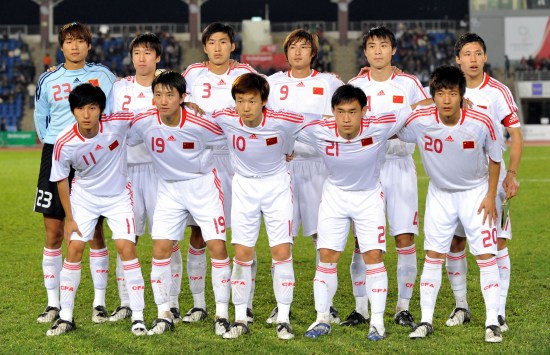 图文-[东亚运]国奥VS中国香港 国奥首发11虎将