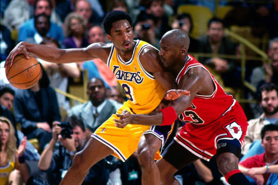 科比:得分超乔丹非主要动力 菲尔想制造话题_篮球-NBA_新浪竞技风暴_新浪网