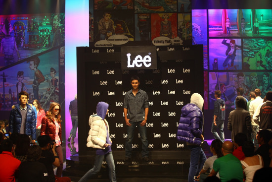 ���ţ�����ʹ��������������Lee�ﶬ������