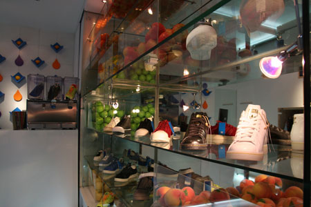 ͼ��-�Ϻ��׼�JUICE_stand���޵���ص�ˮ��װ��