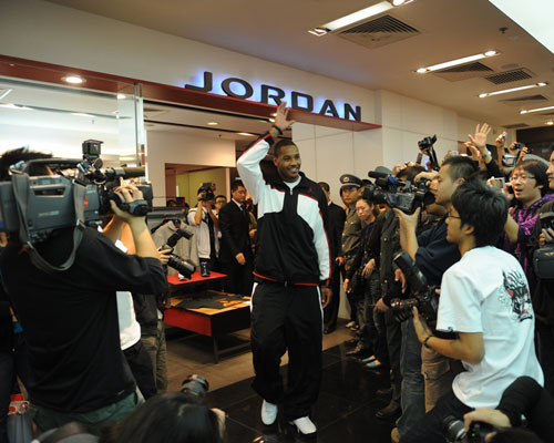 ͼ��-���������Ƶ�6��ǩ��Ь���°�Ȼ����ר����