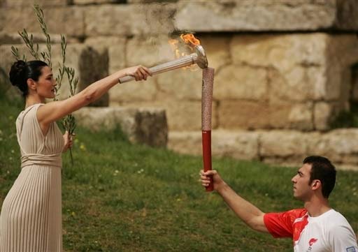 全程视频和图文直播北京奥运会圣火采集仪式