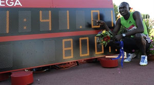 男子800米世界纪录再作古 李金哲摘银张文秀夺