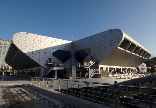 图文奥运场馆建设进入最后冲刺北航大学体育馆