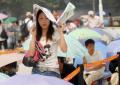 图文：#（奥运专线）（8）北京市民连日排队购买最后一批奥运门票