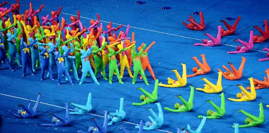 图文-北京残奥会隆重开幕表演《我的跑道》