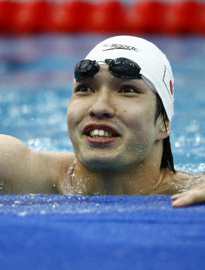 图文-SB3级男子50米蛙泳世界纪录被破 灿烂笑