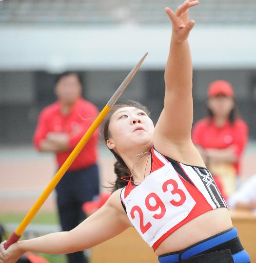 女子标枪。