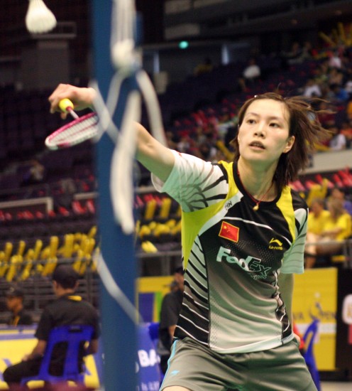 图文-新加坡羽毛球公开赛半决赛 谢杏芳回球稳健