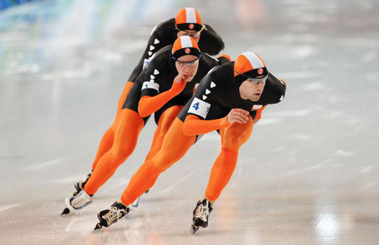 图文-速度滑冰男子团体追逐赛 荷兰队被寄厚望