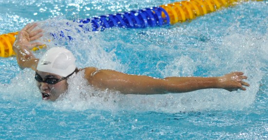 图文-全国游泳锦标赛赛况杨之贤在比赛中