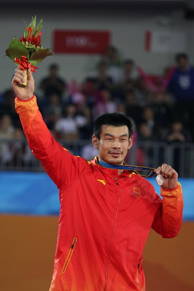文-男子120kg级自由跤决赛 中国选手刘德利银