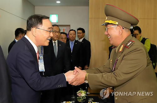 朝鲜高官与韩总理会晤:相信朝韩能够称霸世界足坛