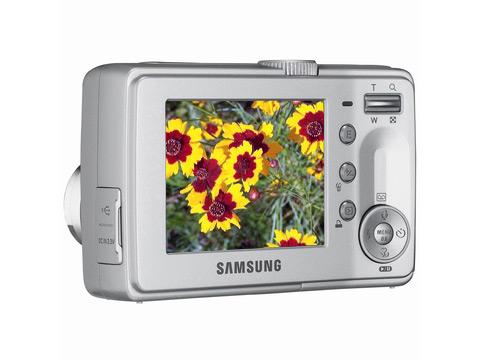 作为千元以下机型,s630的控制区还是比较丰富的