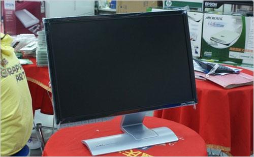 ""有货,1640!""明基v2400w有货吗?多少钱?