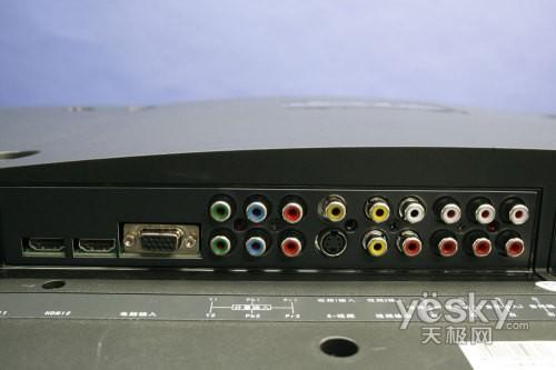 创维 42l03rf/rm液晶电视的背部接口