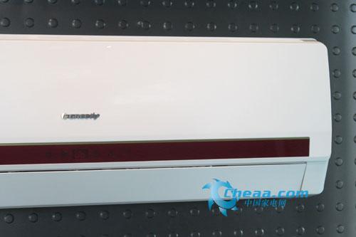 格力 kfr-32gw/k(32556)a1-n1白色是这款格力玉堂春空调的主打色调