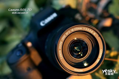配18200mm镜头佳能7d套机降至11800元
