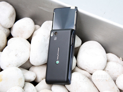 810万像素拍照强机 索尼爱立信u10促销中