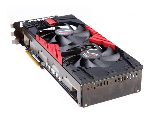 rog玩家国度"只为超越"的信念,在设计研发上大胆创新,配备了双gtx580