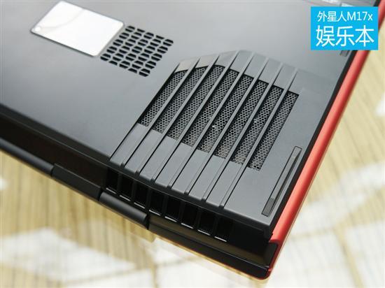 外星人現身!alienware m17x高清賞析_筆記本_科技時代_新浪網