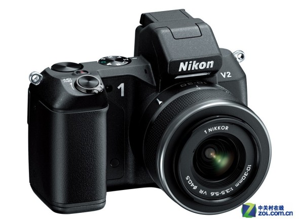 整体外形大跃进 尼康v2全方位外观图赏
