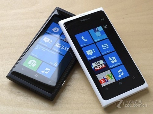 时尚wp智能机 诺基亚800现售价仅1500元|诺基亚|炫丽|素卡尔_手机