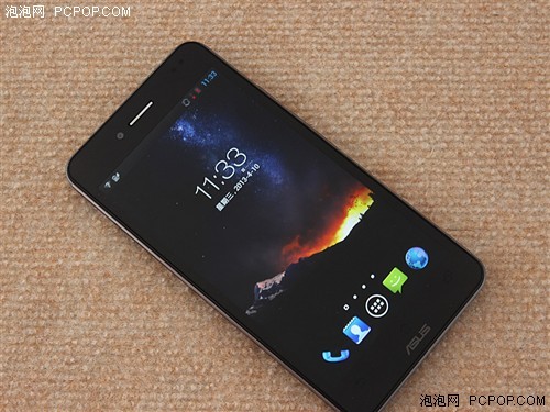 金属机身/拍照强 padfone变形手机评测