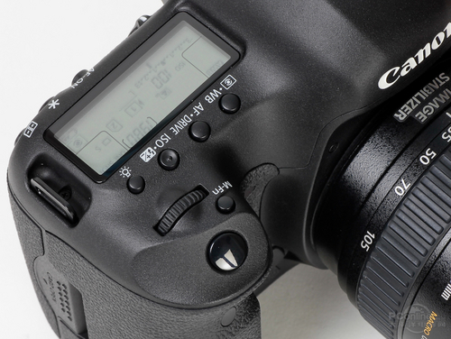 之前报价(元) 现价(元) 升跌(元) 备注 佳能 eos 5d mark iii(5d3)