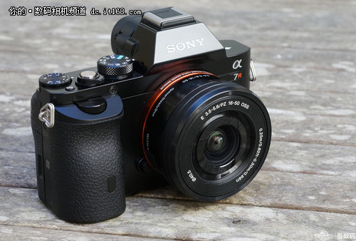 微单至强者索尼全画幅a7r套机售18500