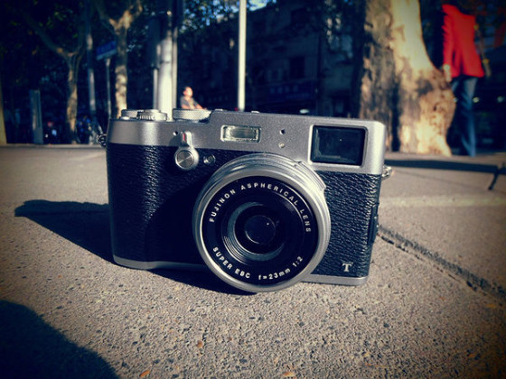 基本以相机自动为主,但是还是内置了几款效果不错的滤镜,下面我们来