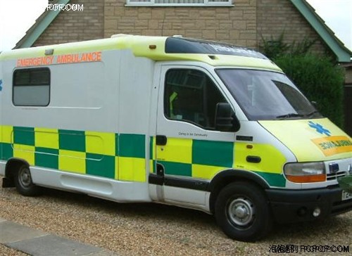 急救车司机 9e8d4afe044ef5be5cab1df4d47ff338.jpg