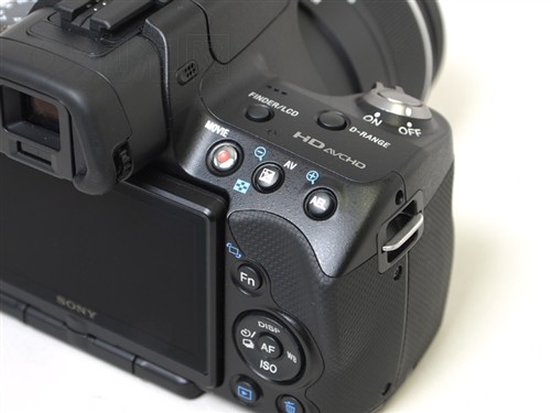 中端最具创新单反索尼a55套机售价5299元