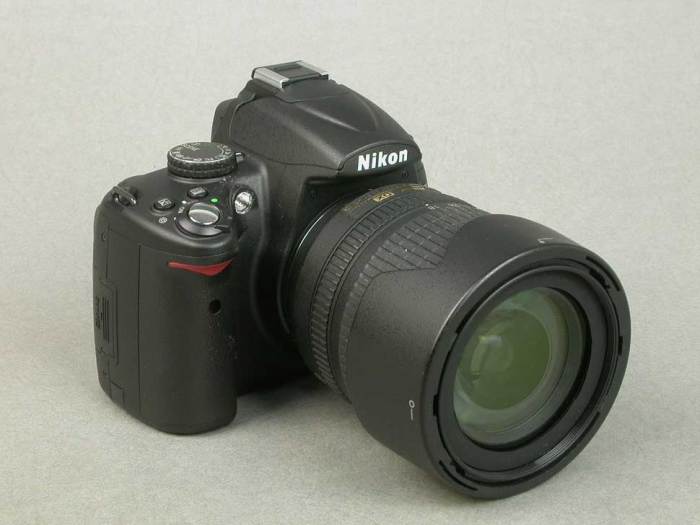 图为尼康d5000