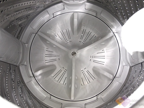 一次洗15条仔裤 松下超大容量波轮图赏