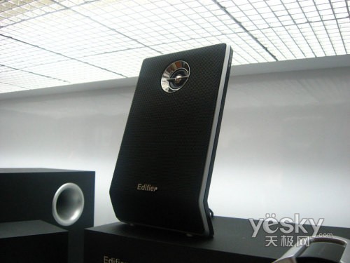 音箱也要超薄 漫步者r301t北美版售320元